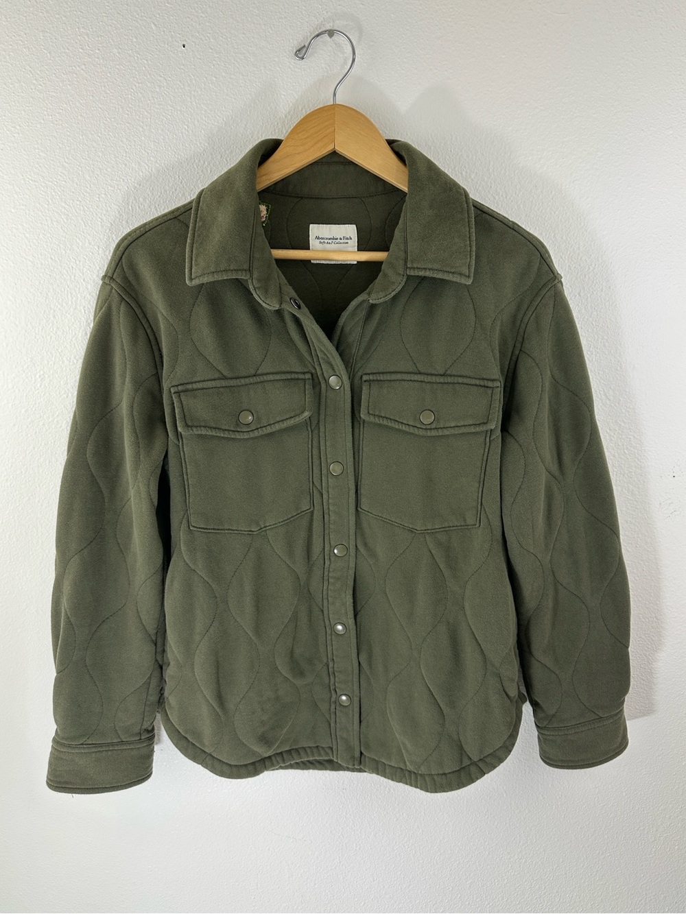 Abercrombie & Fitch Soft A&F Collection quilted jacket utility style Small green